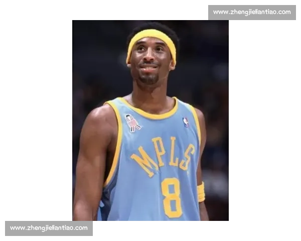 新秀詹初登全明星化身小迷弟:抱着战靴求签科比艾弗森,青涩模样萌翻全场 新秀詹初登全明星化身小迷弟:抱着战靴求签科比艾弗森,青涩模样萌翻全场