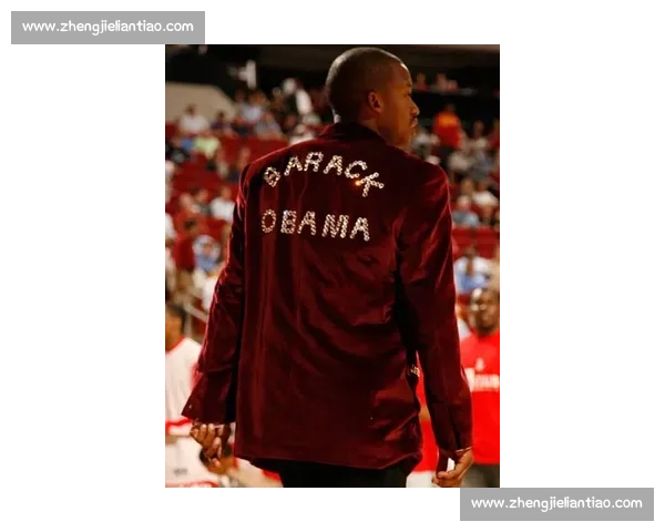 拜仁世俱杯生死战前陷雷暴困局!奥兰多机场滞留超 1 小时,将帅齐心破局待飞 拜仁世俱杯生死战前陷雷暴困局!奥兰多机场滞留超 1 小时,将帅齐心破局待飞